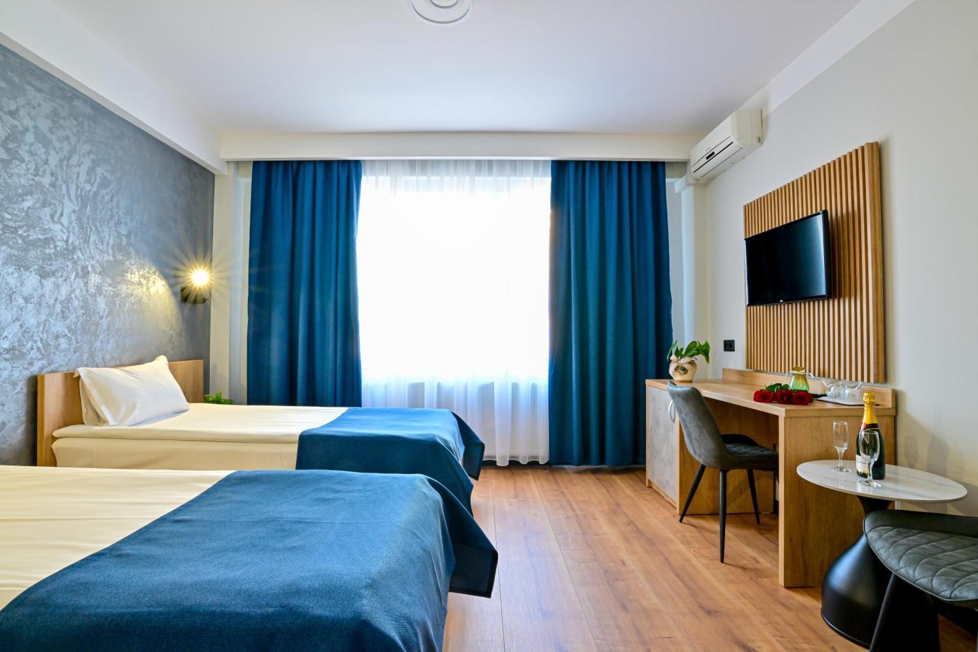 Hotel Class Hermannstadt Экстерьер фото