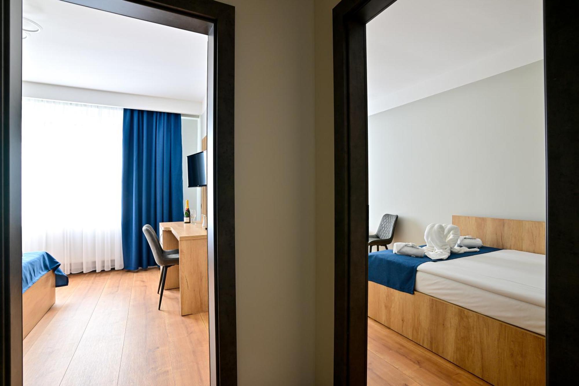 Hotel Class Hermannstadt Экстерьер фото