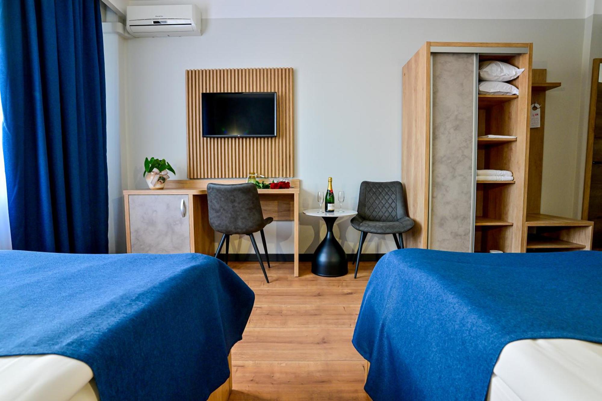 Hotel Class Hermannstadt Экстерьер фото