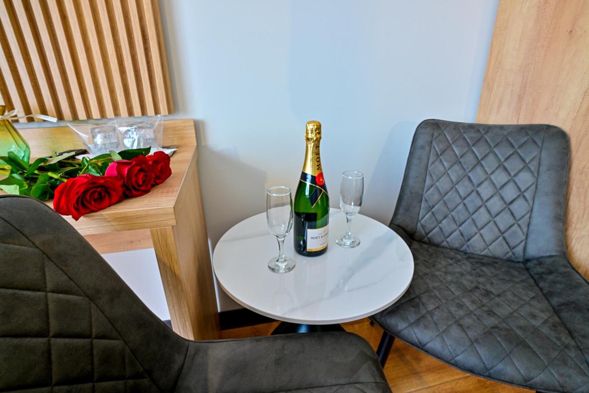 Hotel Class Hermannstadt Экстерьер фото
