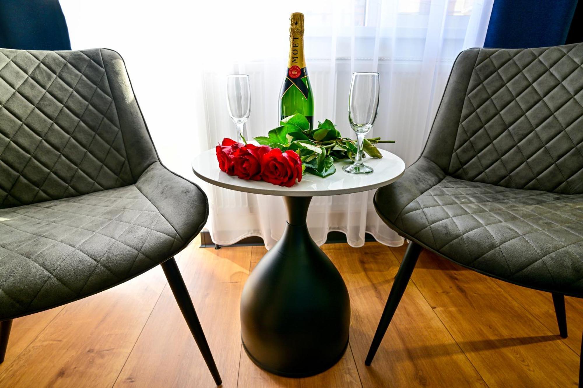 Hotel Class Hermannstadt Экстерьер фото