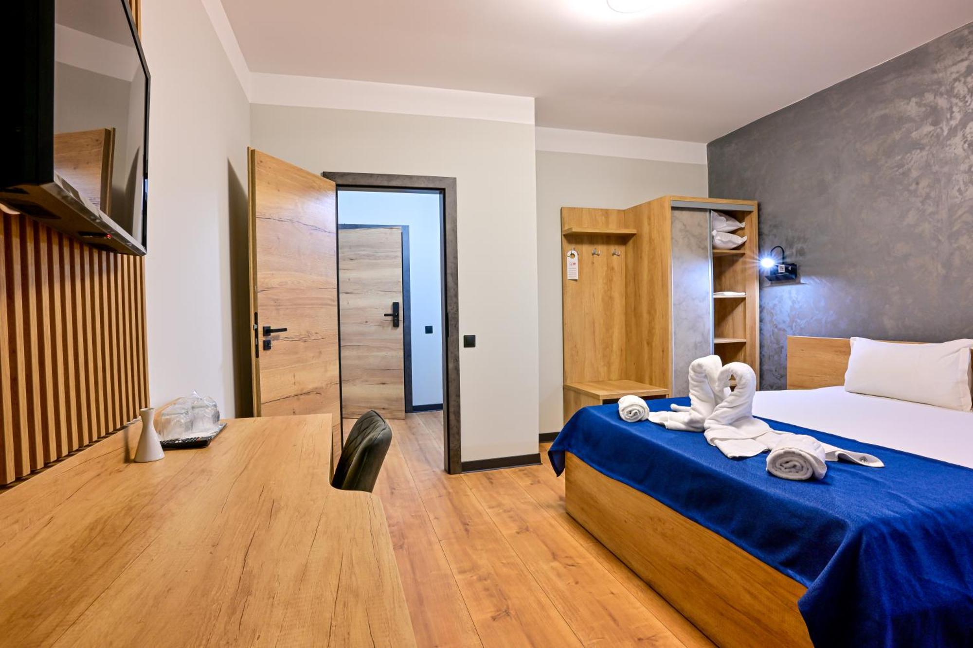 Hotel Class Hermannstadt Экстерьер фото