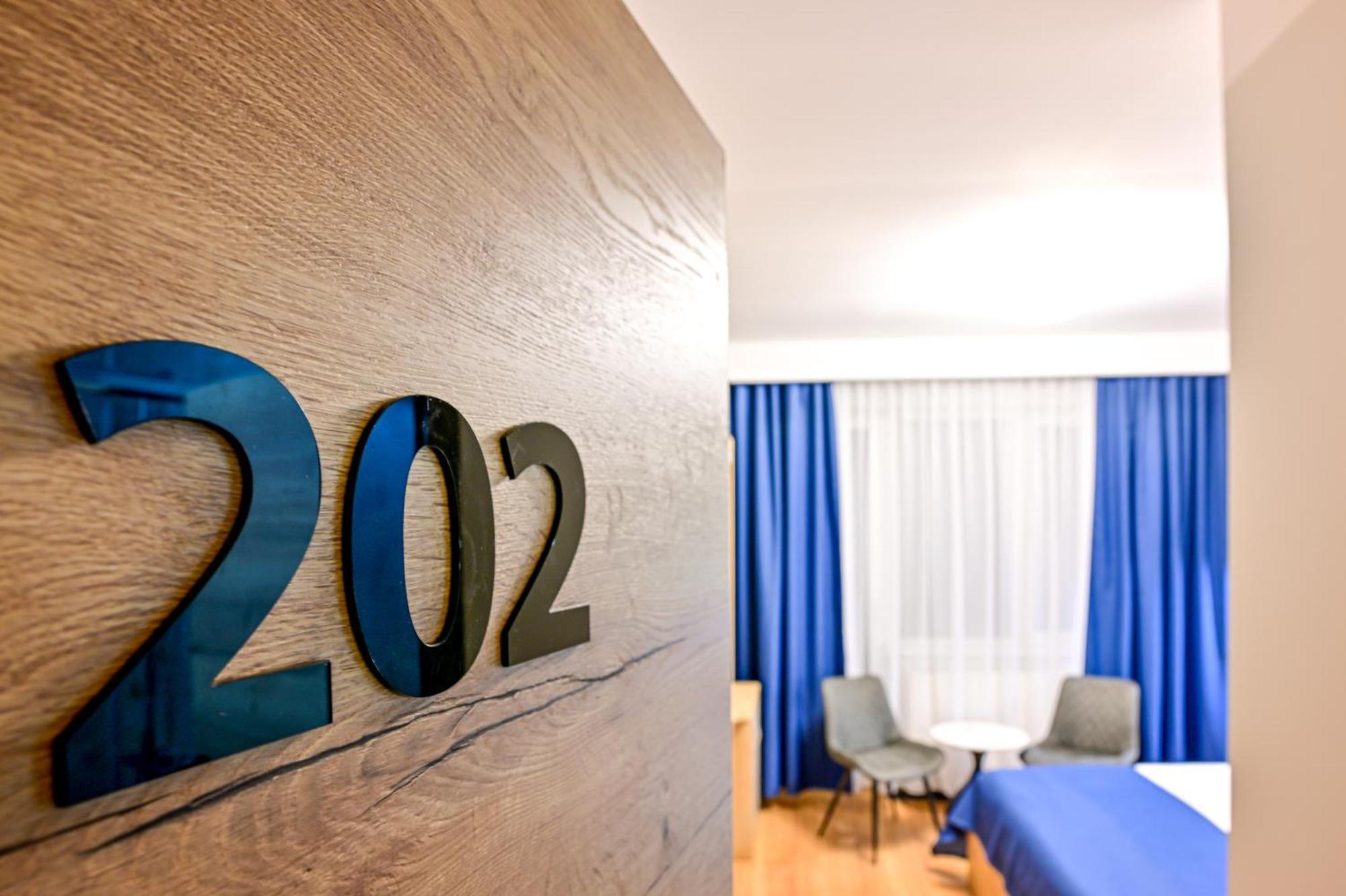 Hotel Class Hermannstadt Экстерьер фото
